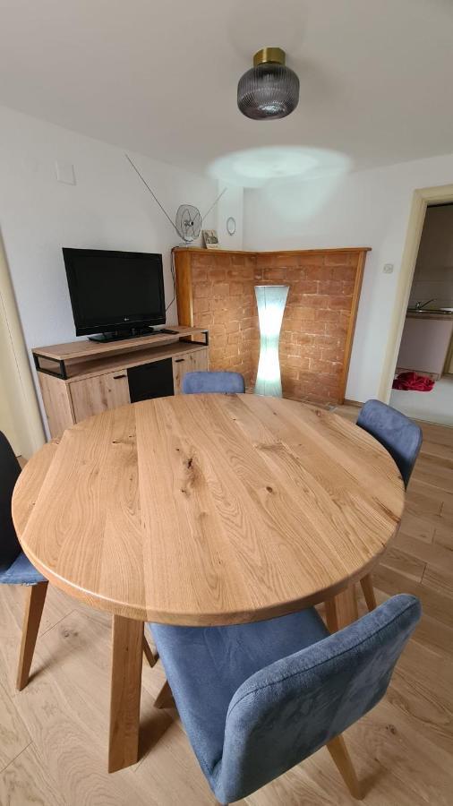 Apartment Prozor Otocac Luaran gambar